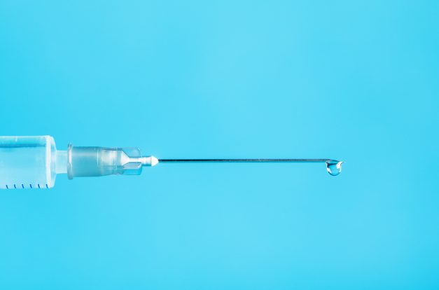 Vitamin B12 injection needle