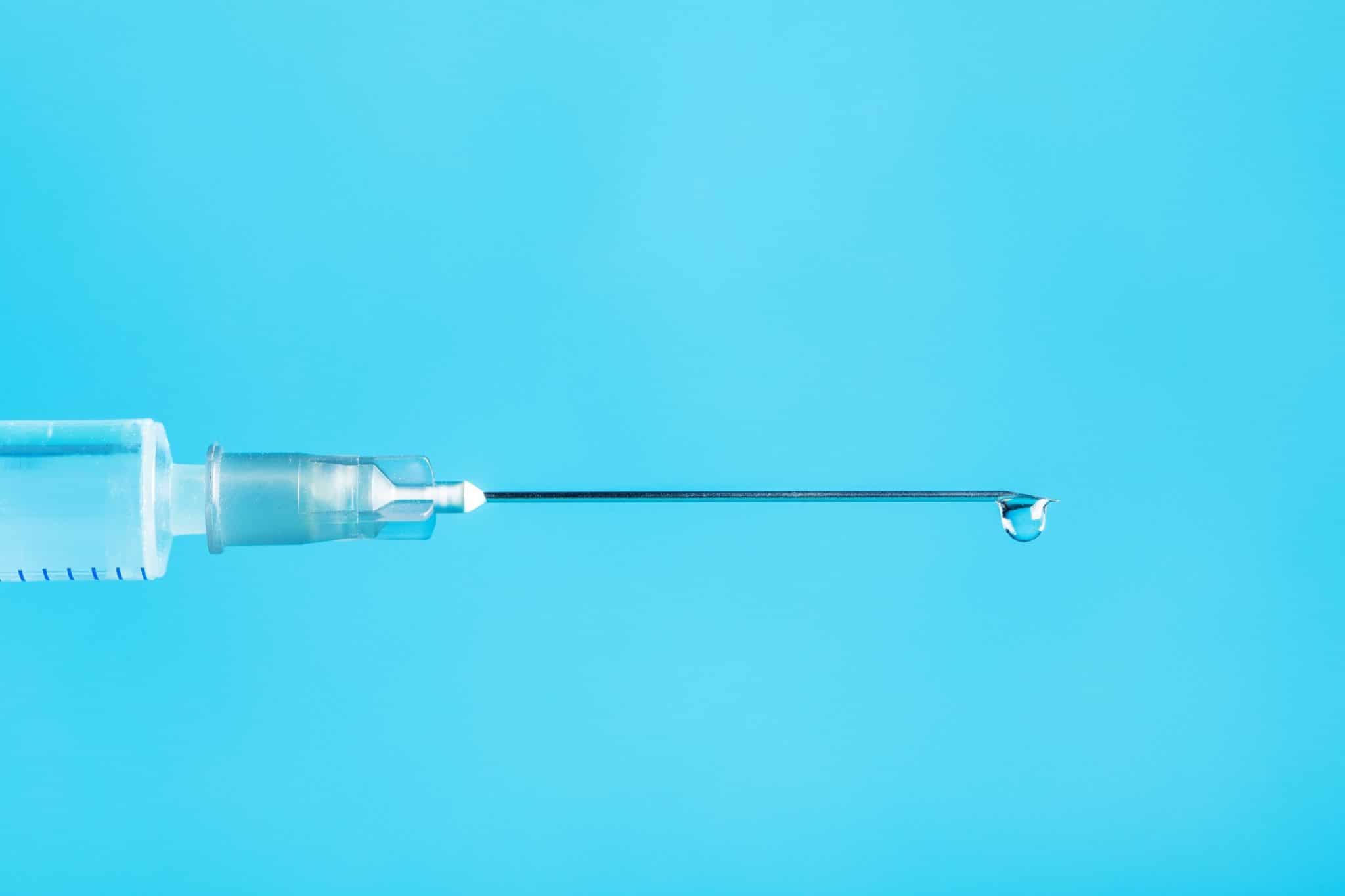 Vitamin B12 injection needle